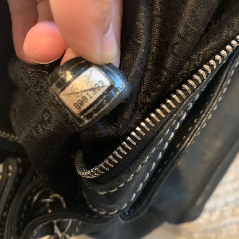 Chanel shoulder bag - Picture 7 of 12